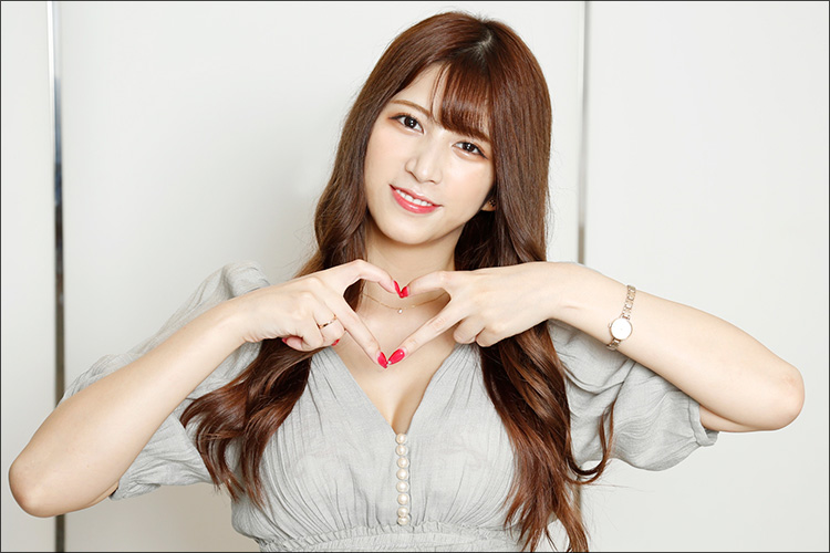 本物芸能人「七ツ森りり」衝撃のAVデビュー【新人女優インタビュー】の画像7