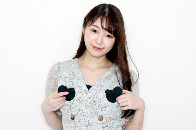 謎のキンタマ事件発生! 新名あみん&唯井まひろ、公開収録インタビューで乳首グッズを愛でるの画像6