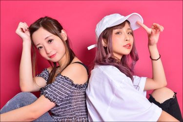 TOMOKA&永井すみれ、フェラ音調査にエロエロ身体測定! ネットバラエティが過激化まっしぐら