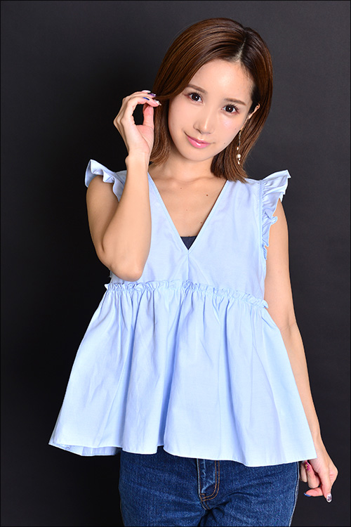 小島みなみ、革命的オナホにレボリューション♪ ゴージャス&ハイスペックな大人のオモチャをイジりまくるの画像14