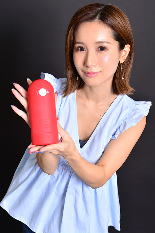 小島みなみ、革命的オナホにレボリューション♪ ゴージャス&ハイスペックな大人のオモチャをイジりまくるの画像7