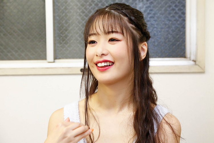 川上奈々美、浅草ロック座に降臨！　AVに映画にストリップ…夢と野望の決意表明【直撃インタビュー】の画像6
