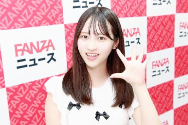 18歳新人AV女優･小野六花インタビュー　初体験・理想のセックスを聞いてみた！