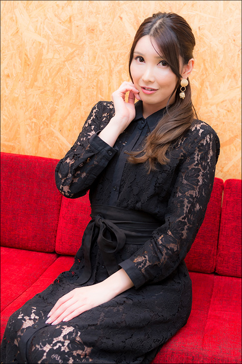 人妻新人AV女優・木村穂乃香インタビュー AVデビューのきっかけ、プライベートセックスは?の画像1