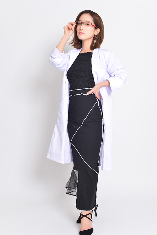 小島みなみ、吸い込みがヤバいブラックホール型オナカップに驚愕【最新オナホ研究】の画像16