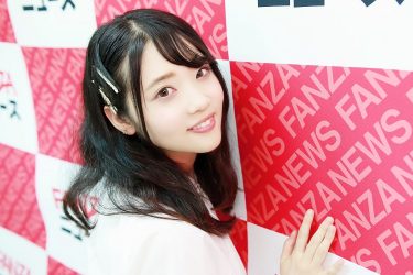 双葉エマ（ふたばえま）インタビュー後編　真面目だった学生時代の初体験、初オナニーとは