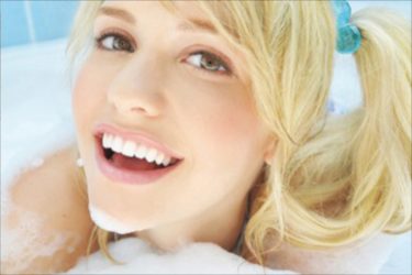 「外国人」×「中出し」の無料エロ動画！　激しく喘ぐ世界の美女たちのAV再生回数ランキング・トップ10