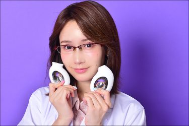 小島みなみ、「ベロ＆スウ」ローターに大感激！　自称「クンニ好き」の男子に物申す