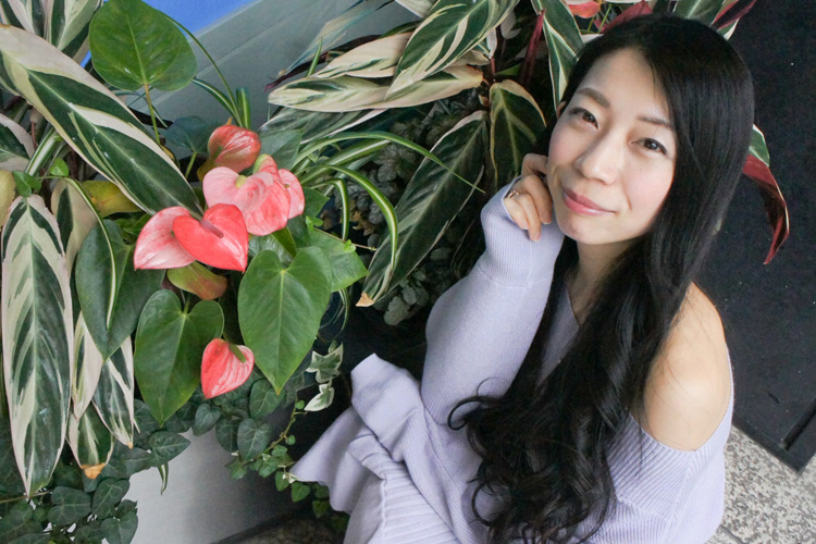 【Barしじみ】岩崎真奈インタビュー：ラスト舞台と疑似セックスに挑んだ最新DVD