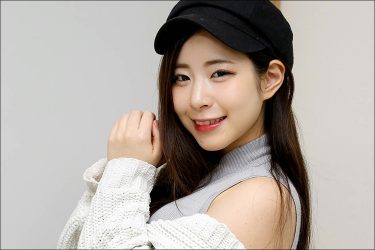 【新人AV女優インタビュー：沙月恵奈】私的エロ秘話大告白／デビューのきっかけ・初エッチ・初オナニー・性感帯…