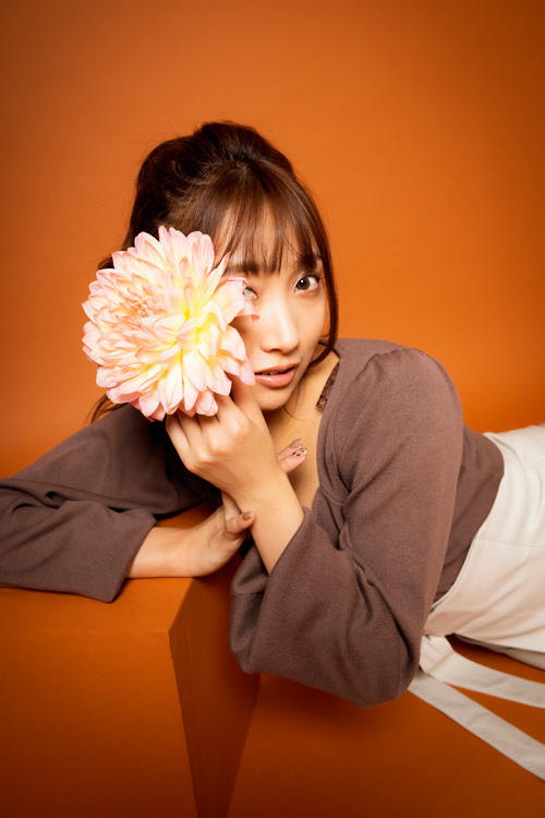 加美杏奈グラビア連載：Anna 12colors / November , Brownの画像8