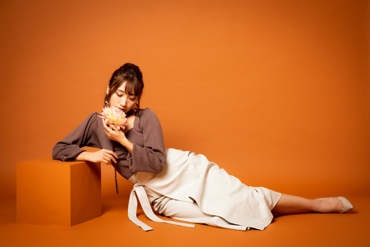 加美杏奈グラビア連載：Anna 12colors / November , Brownの画像11