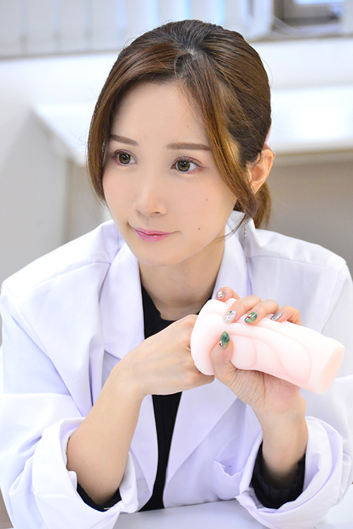 恋愛ゲーム連動の非貫通オナホ！　二次元カノジョとつながる異次元オナホをドクター・小島みなみがご案内の画像7