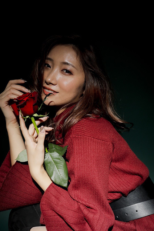 加美杏奈グラビア連載：Anna 12colors / December , Greenの画像11