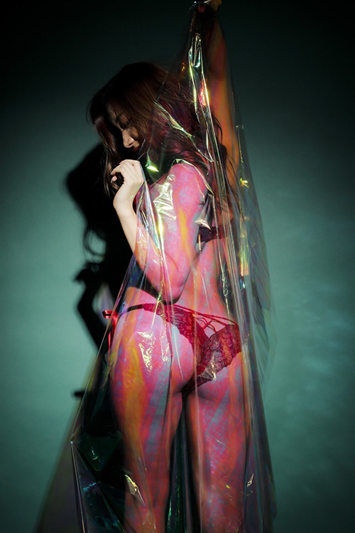 加美杏奈グラビア連載：Anna 12colors / December , Greenの画像18