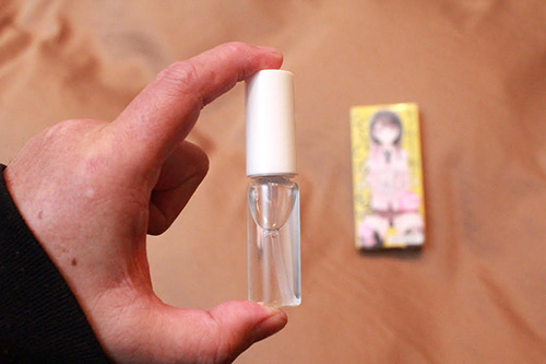 青春時代の記憶を呼び出す、女子のシミパンの香り… 『女子校生の脱ぎたてシミパンツの匂い』で悦楽に浸る!の画像4