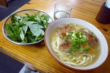 那覇のヘルス『エンジェルリップ』で沖縄娘2人と極楽サンドイッチ3P【俺のフーゾク放浪記・沖縄編】