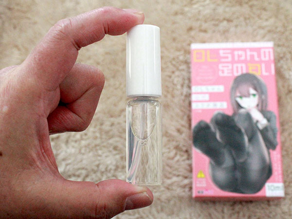 ドルガバよりかぐわしい!?　リアルガチすぎる香りグッズ『OLちゃんの足の匂い』は男のDNAに染み込んだ本能の香りの画像3