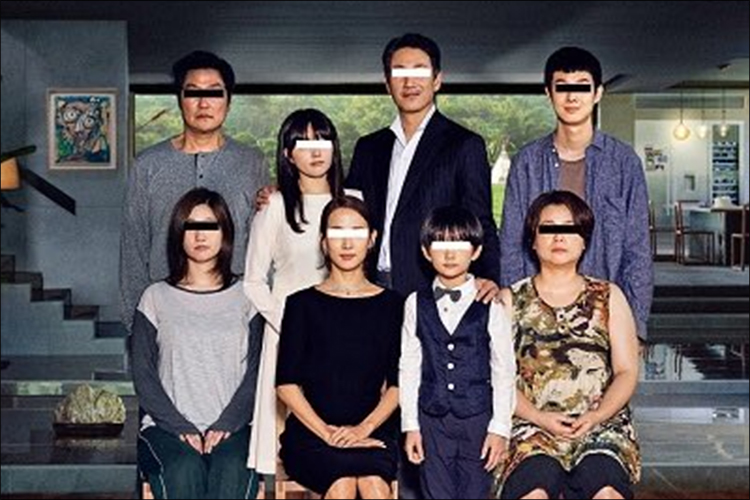 映画『パラサイト』でお茶の間フリーズ…セレブ夫婦の愛撫シーンに焦り＆興奮の声