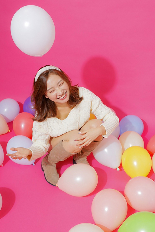 加美杏奈グラビア連載：Anna 12colors / February , Pinkの画像6