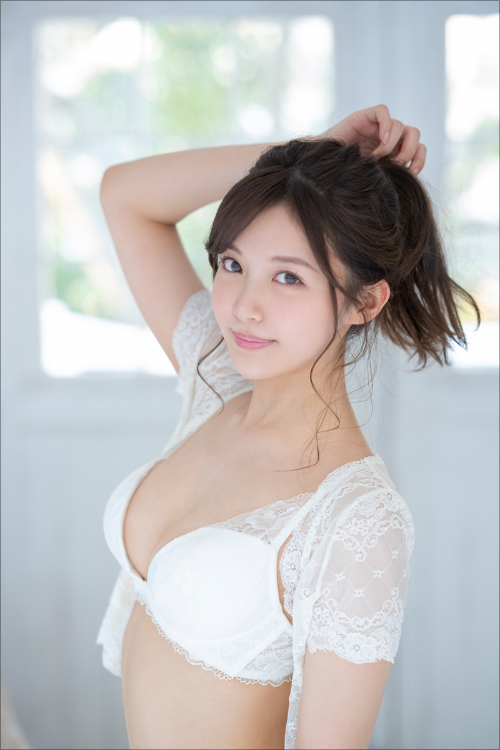 新人AV女優・夏木りんプロフィールインタビュー|Eカップ現役女子大生が憧れの世界に就職の画像11