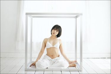 オークションハウス【Girl in the Box】の誕生秘話と第1弾が戸田真琴さんのワケ