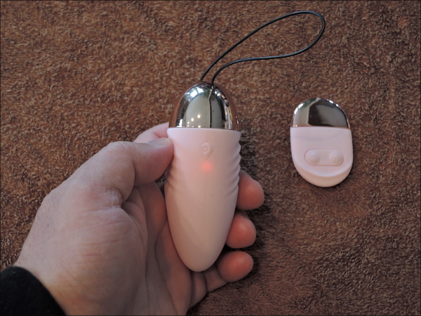 女性の陵辱感を自由自在！　リモートできる高性能リモコンピンクローターの画像7