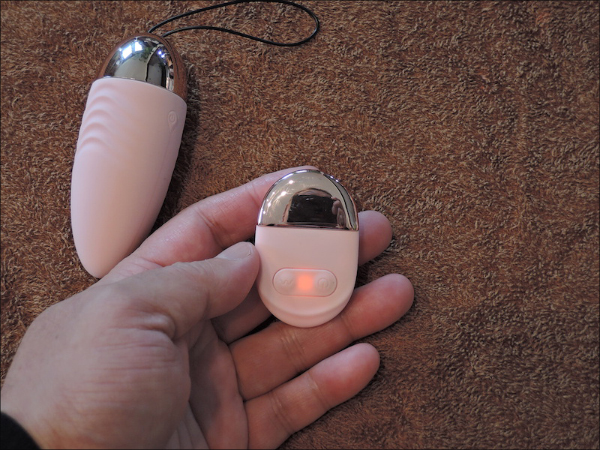 女性の陵辱感を自由自在！　リモートできる高性能リモコンピンクローターの画像8