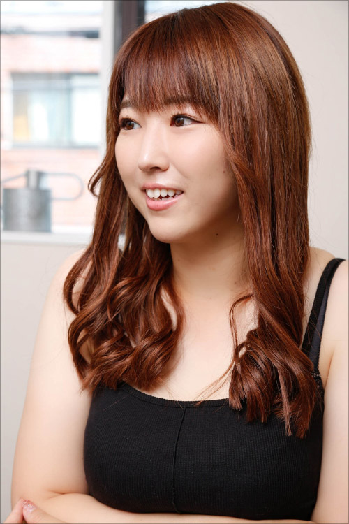 乳神様・松本菜奈実が浅草ロック座デビュー！　「初日から100％出し切ります」と宣言　【ストリップデビュー直撃インタビュー】の画像5