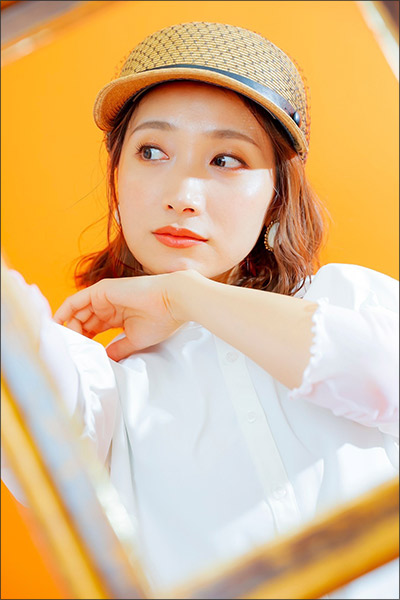 加美杏奈グラビア連載:Anna 12colors / July , orangeの画像3