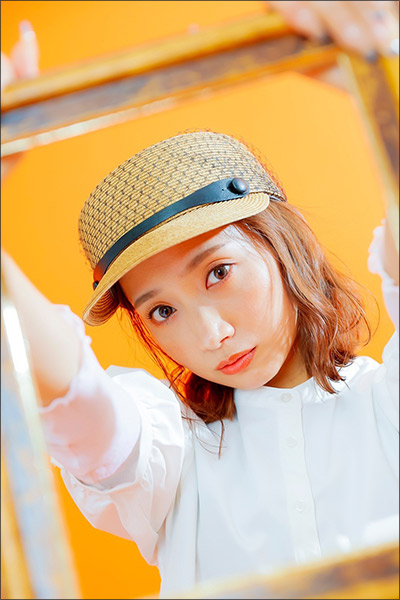 加美杏奈グラビア連載:Anna 12colors / July , orangeの画像4