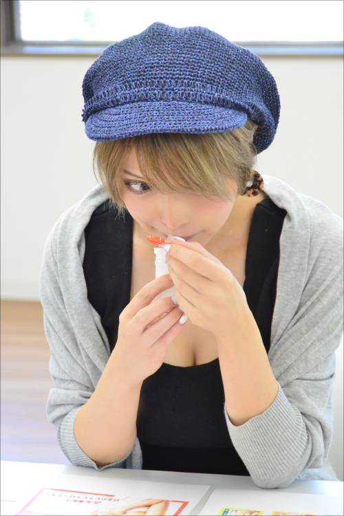 君島みお、とろとろローションに驚愕! セクシーで癒される温泉風ローション大絶賛!の画像4