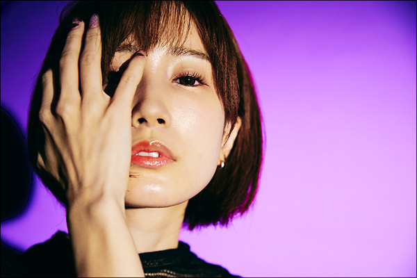 小島みなみデビュー10周年記念サプライズグラビア|永遠と美、そして気合いの画像7