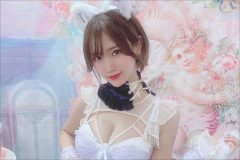 相良ましろ、エロかわいい白猫コスでファンを魅了