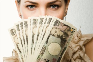 競馬で100万円儲けた主婦がハマった買春SEX|ブッ飛び素人モデルFile