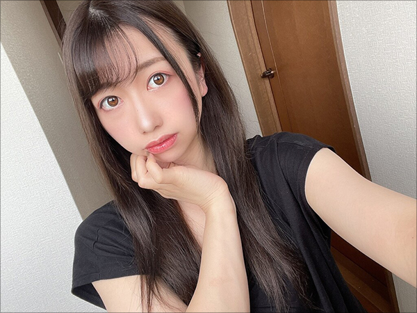 大浦真奈美を撮りまくれ! 1日専属カメラマン大募集!の画像1