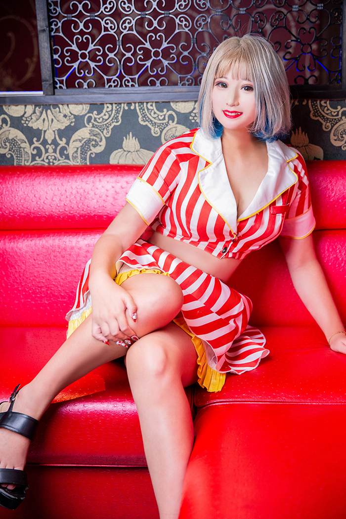 チャームポイントはニコッと笑う時の八重歯です！～なつきちゃん～の画像4