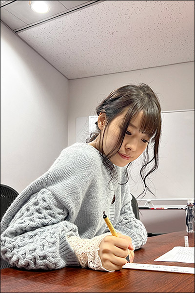 エロ川柳2022始動！　八木奈々選考委員がドラマティック川柳にうっとりの画像2