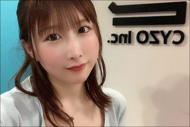 童貞の女神の神々しい美貌と谷間|うんぱい@unpai3