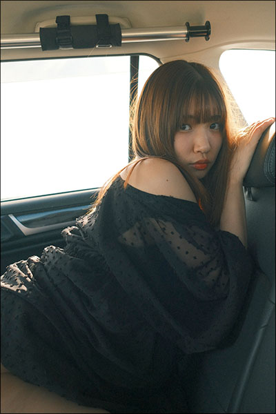 凡悩ガールはどこへ行く…樋口みつは写真集『凡悩ガール3』発売中の画像3