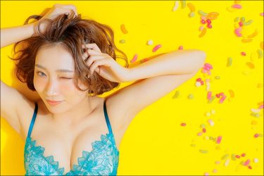 加美杏奈グラビア連載シーズン2:Anna 7gourmets#04