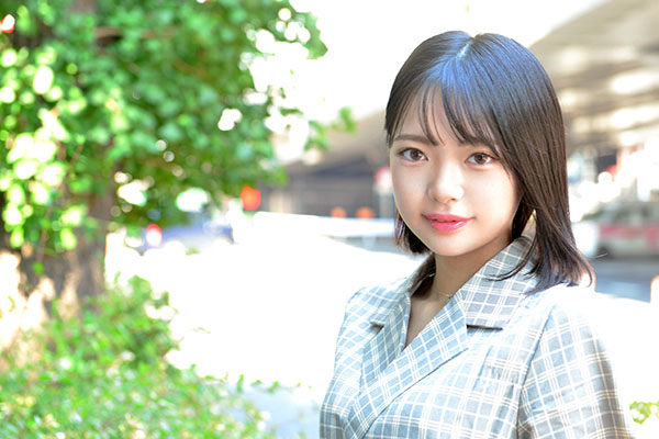 【新人AV女優インタビュー】つぶらな瞳の「粒楽あむ」は見られると興奮するAVの天才の画像3