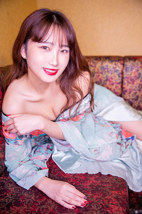 可愛い、セクシー、スベスベしたくなる純白の美肌に柔らかおっぱい『りおちゃん』登場!の画像9