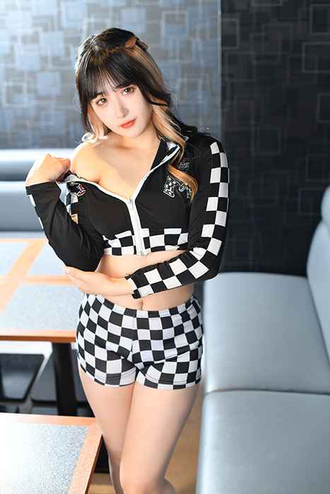 完全トップレス！？「かりんちゃん」ってどんな女の子？の画像5