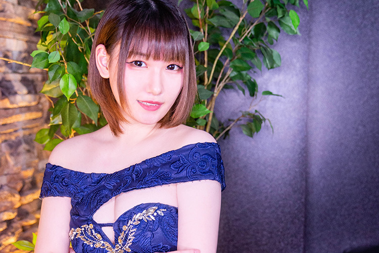 エッチな心理テストで”バックからイヤラシイ格好をすることが快感”な『めあちゃん』！