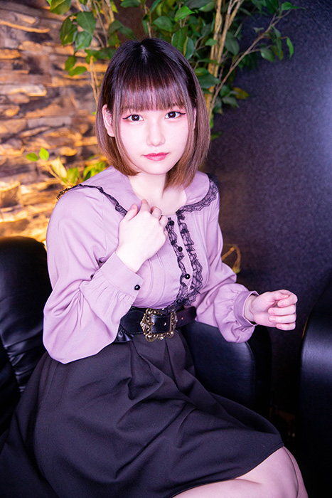 エッチな心理テストでバックからイヤラシイ格好をすることが快感な『めあちゃん』!の画像2