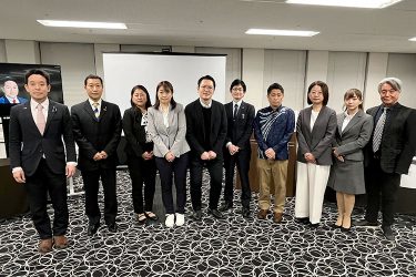 4党が出席、AV新法シンポジウムで法改正の動きが加速