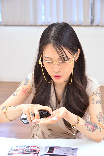 【鈴木リズ×オムテック】硬派な男に進化するローションの画像5