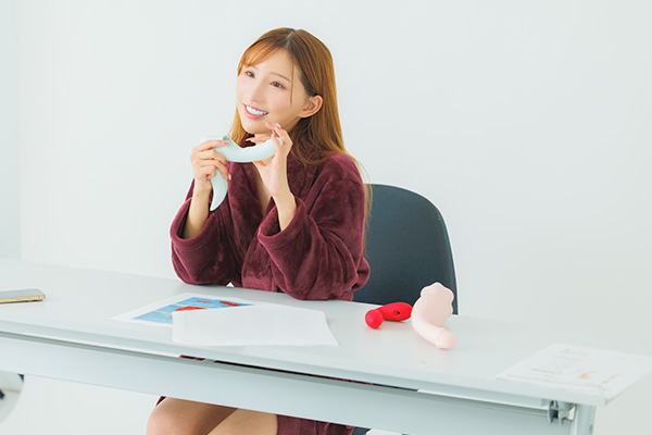 「性生活が充実すると心の治安が良くなる」楪カレンが語る、ラブグッズとの付き合い方の画像3
