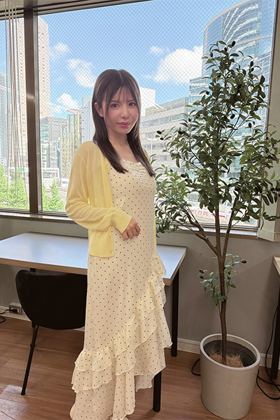 「若い頃にもらった愛を返したい」栗林里莉、約8年ぶりのAV復帰を語るの画像4